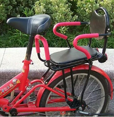 Детское велокресло: как выбрать удобный аксессуар